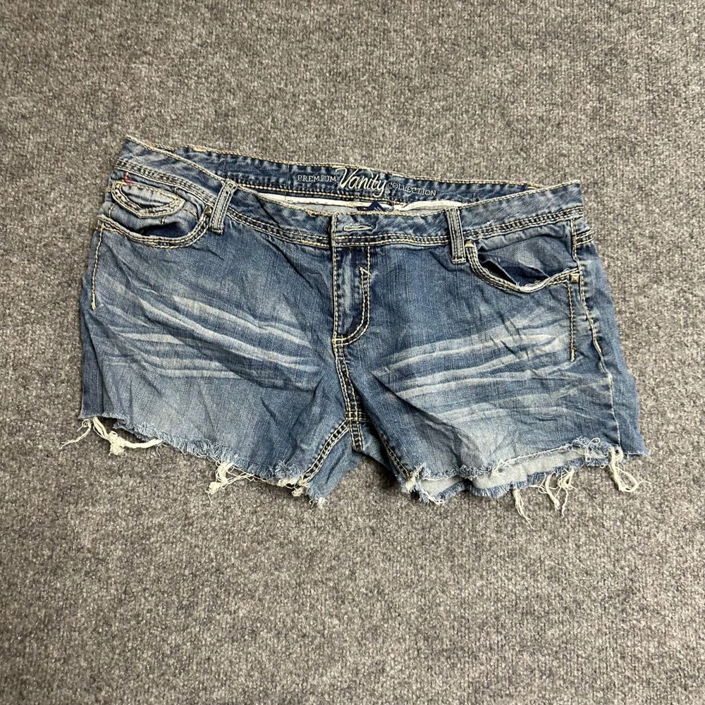 Vanity Denim Shorts Womens Size 32 Blue Cut Off Frayed Hem Embroidered Pockets